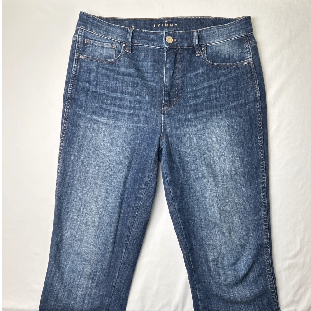 White House Black Market Blue Skinny Jeans - Picture 2 of 11